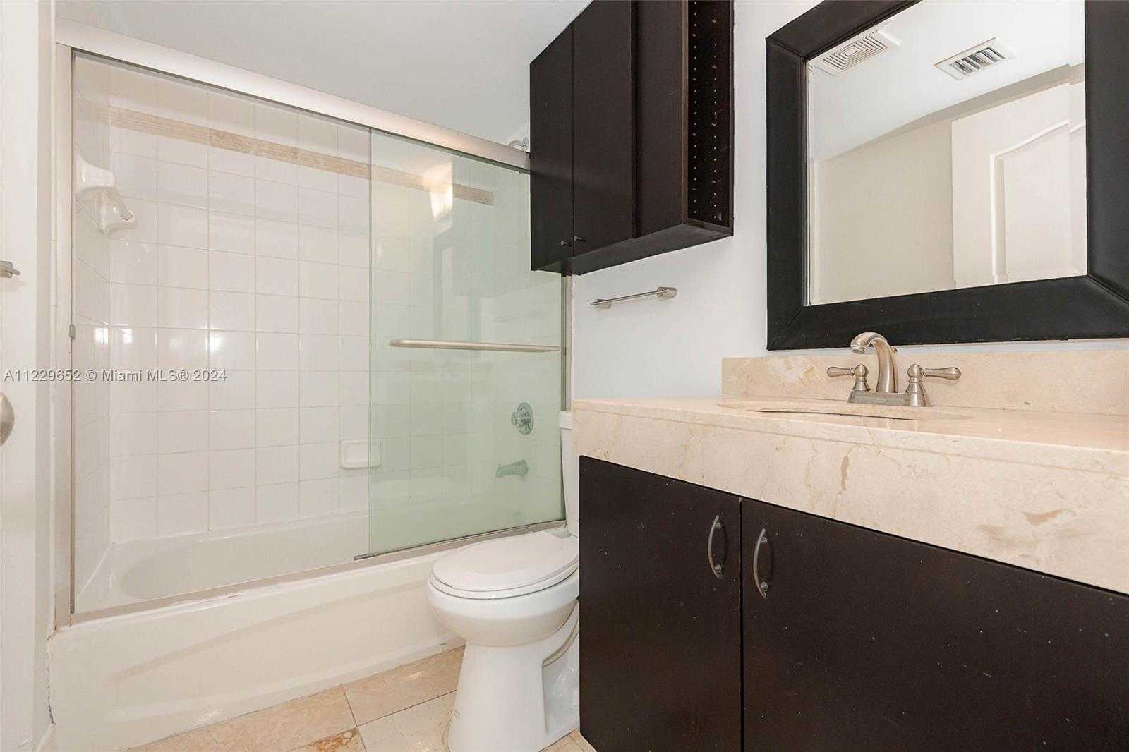 Small Image of 1200 BRICKELL BAY DR #4114, Miami Number 15
