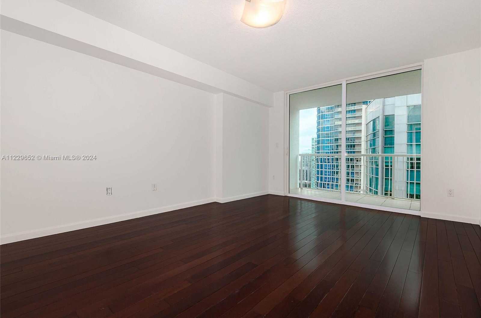Small Image of 1200 BRICKELL BAY DR #4114, Miami Number 19