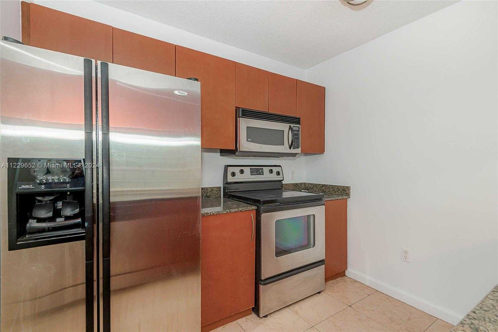 Small Image of 1200 BRICKELL BAY DR #4114, Miami Number 26