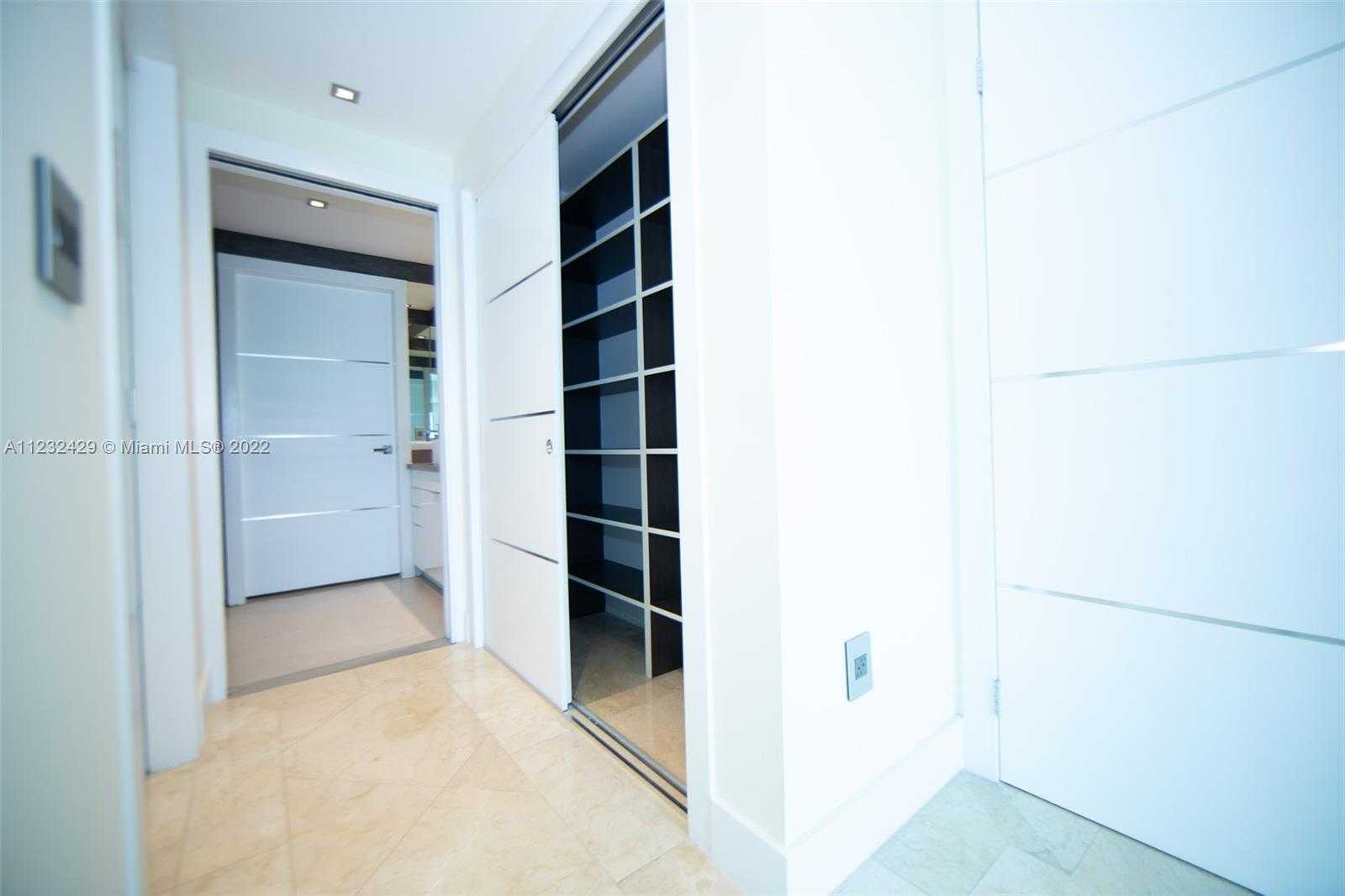 Small Image of 520 WEST AVE #602, Miami Beach Number 11