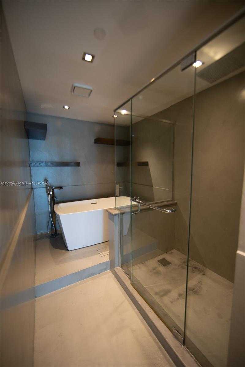 Small Image of 520 WEST AVE #602, Miami Beach Number 22
