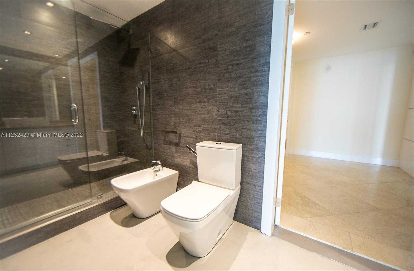 Small Image of 520 WEST AVE #602, Miami Beach Number 4