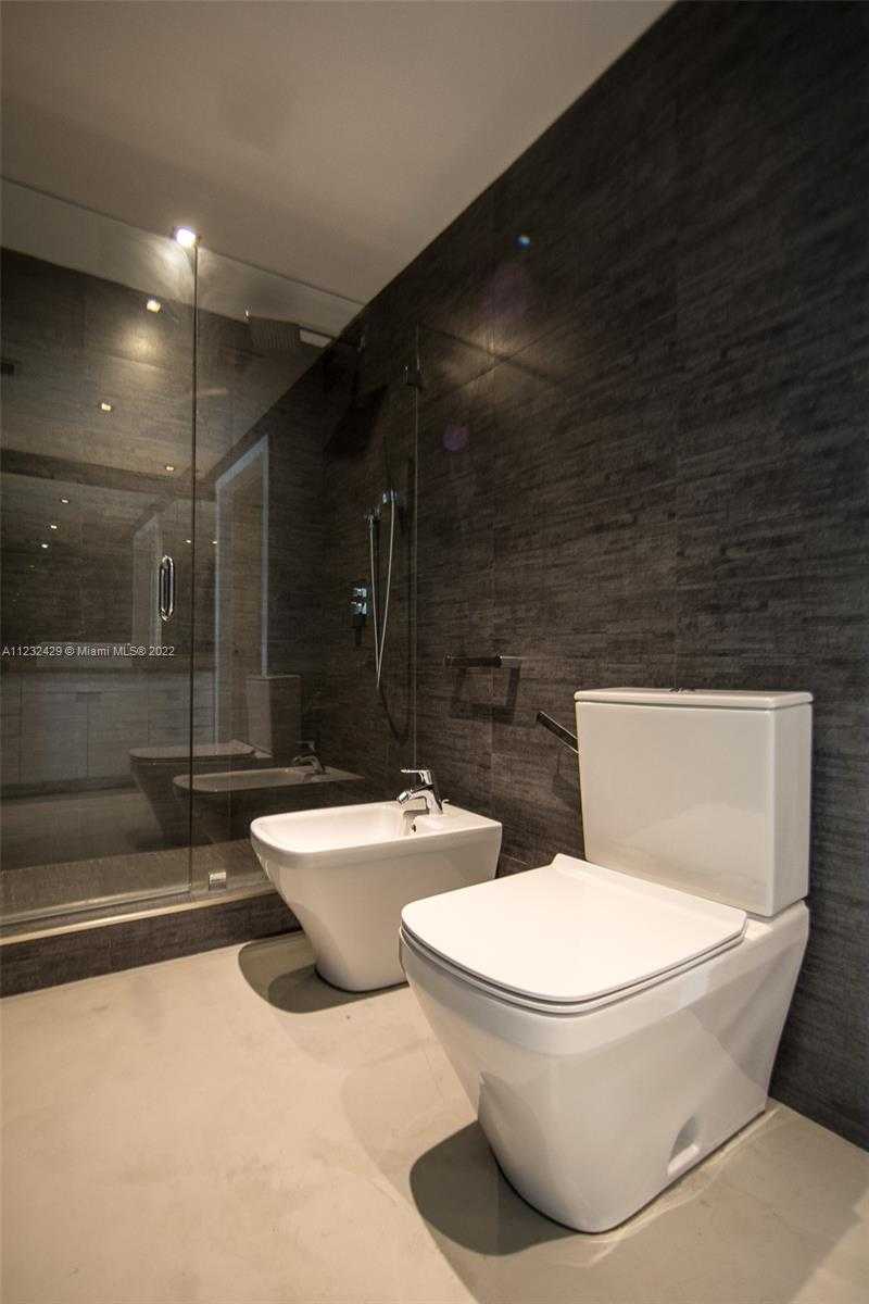 Small Image of 520 WEST AVE #602, Miami Beach Number 8