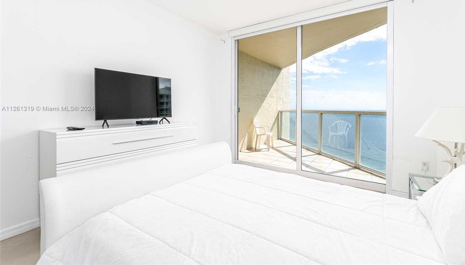 Small Image of 16699 COLLINS AVE #2601, Sunny Isles Beach Number 14