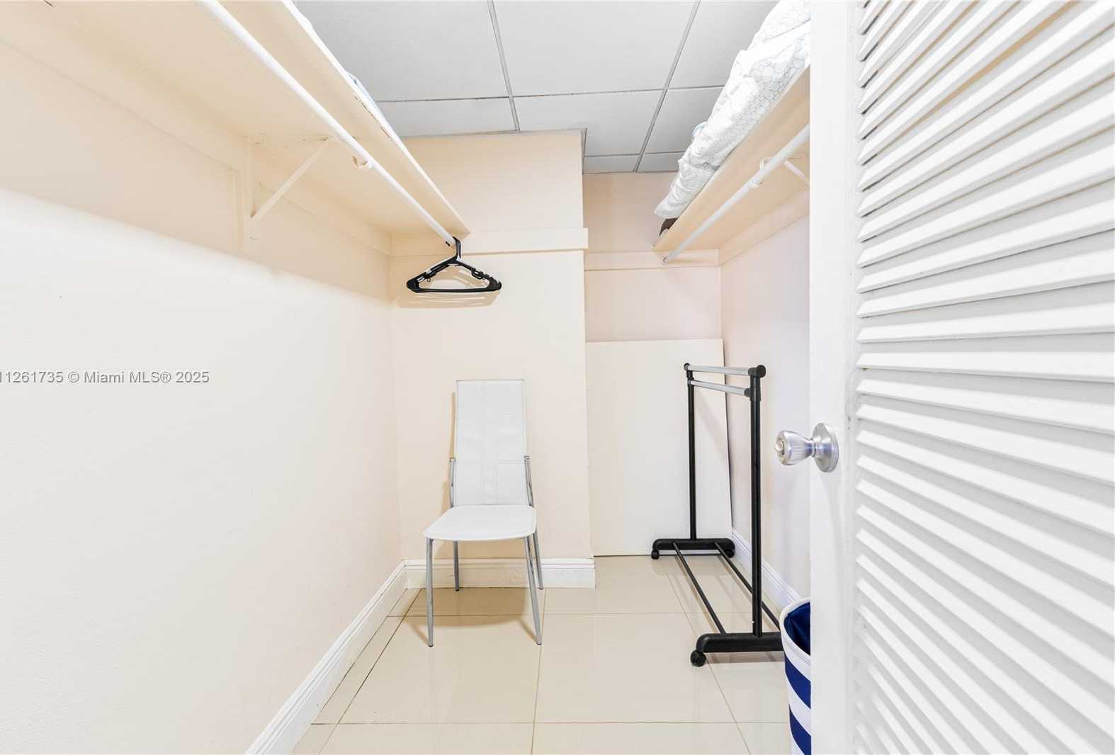 Small Image of 3901 SOUTH OCEAN DR #11C, Hollywood Number 20
