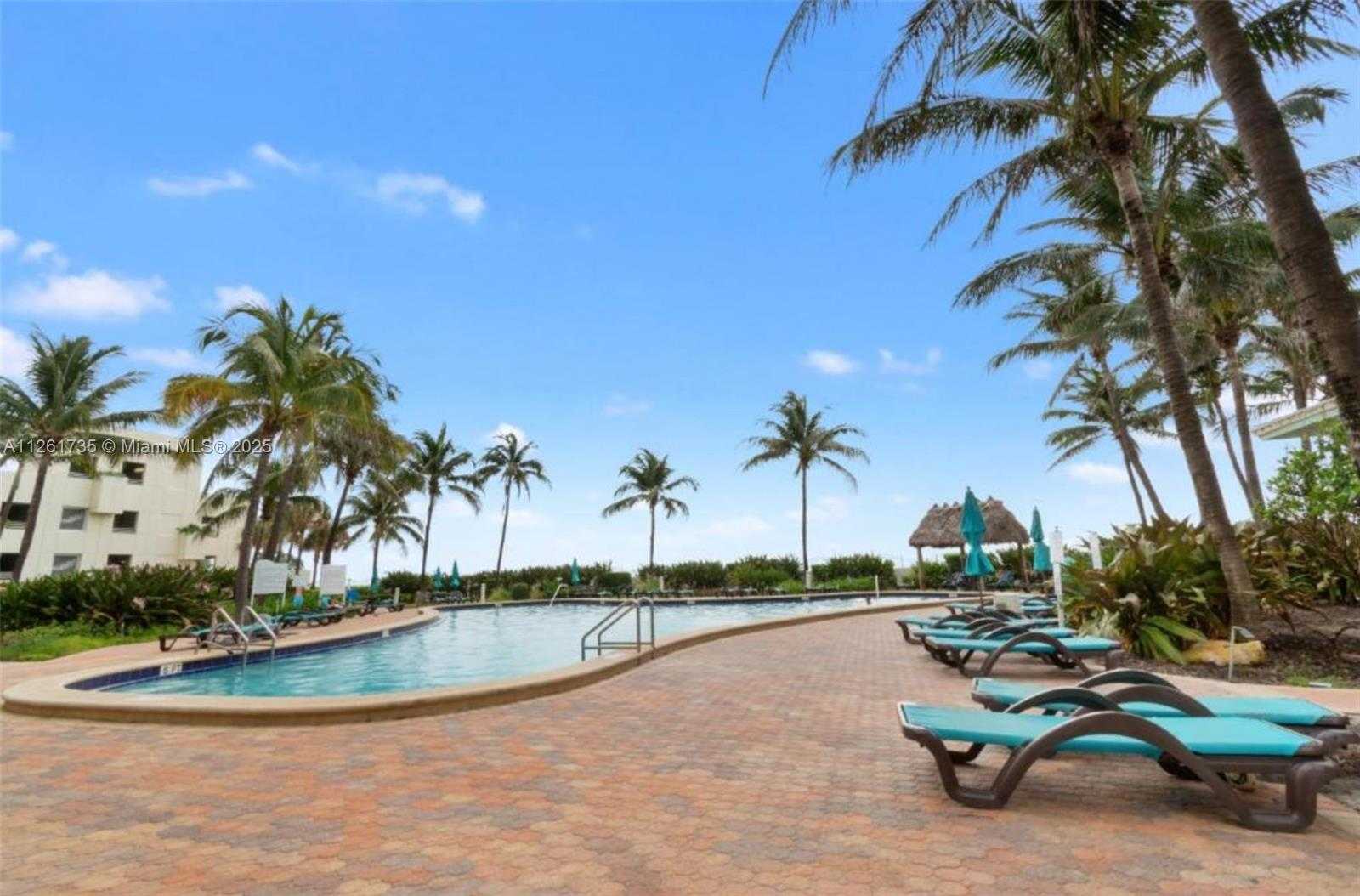 Small Image of 3901 SOUTH OCEAN DR #11C, Hollywood Number 25