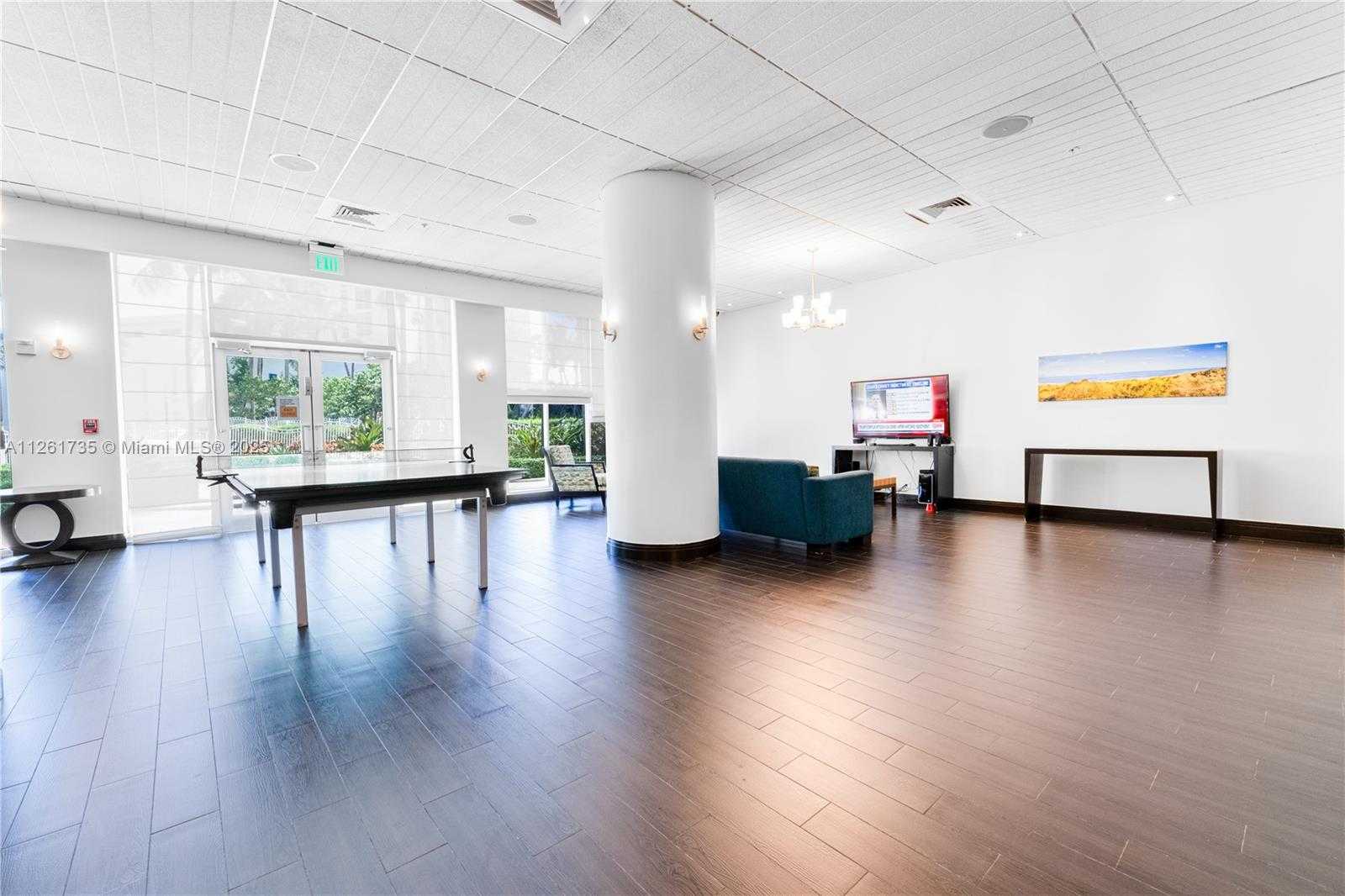 Small Image of 3901 SOUTH OCEAN DR #11C, Hollywood Number 30