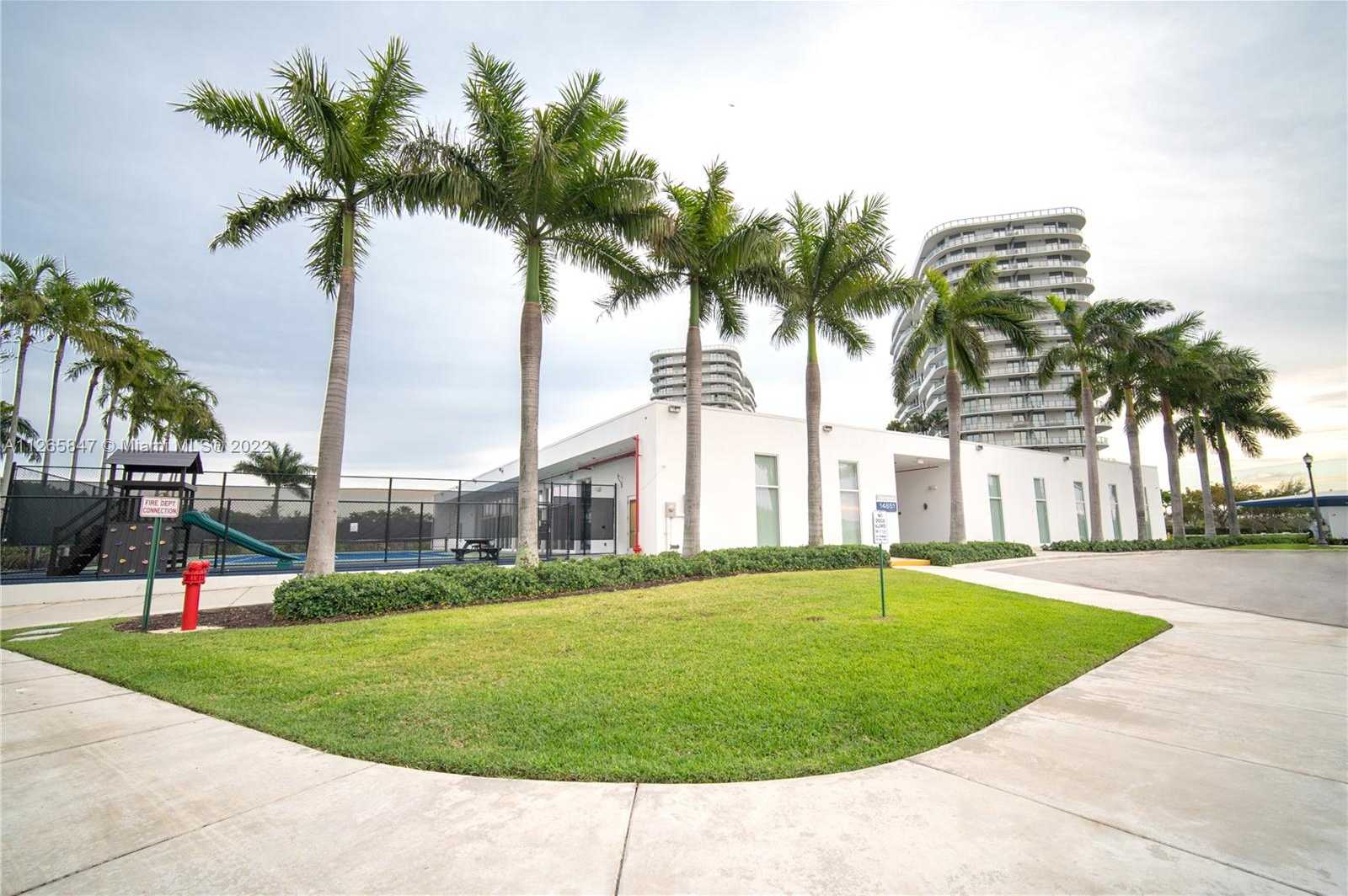 Small Image of 15051 ROYAL OAKS LN #1203, North Miami Number 8