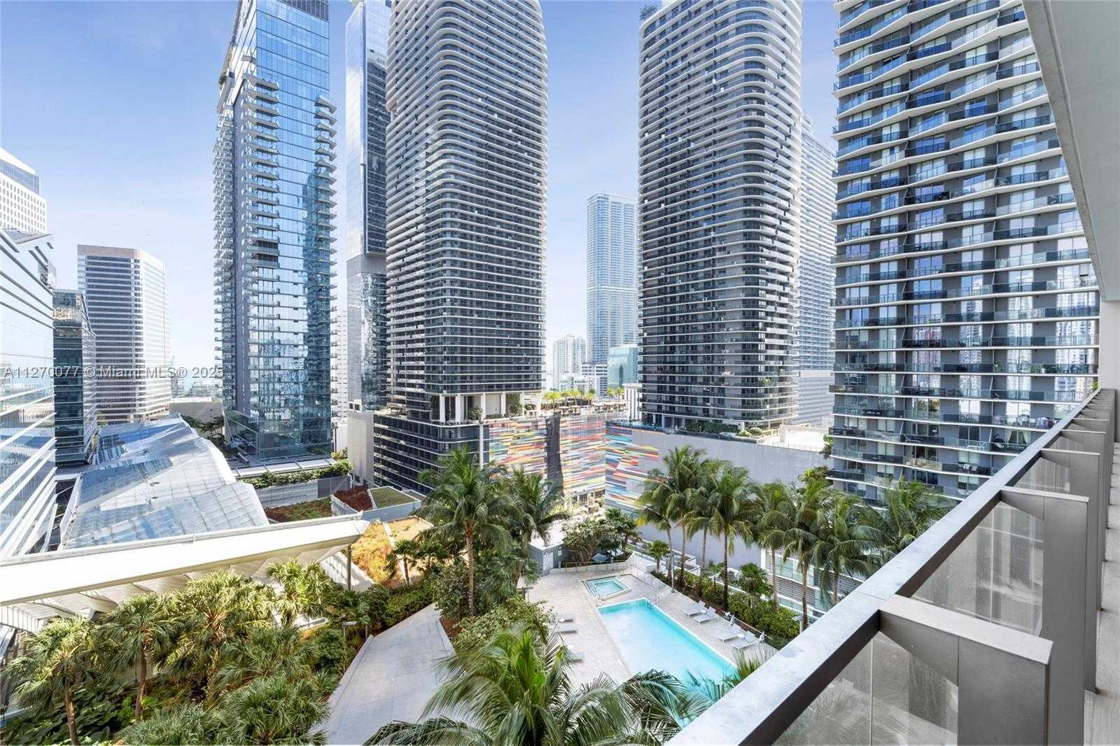 Small Image of 88 SOUTH WEST 7TH ST #1205, Miami Number 32