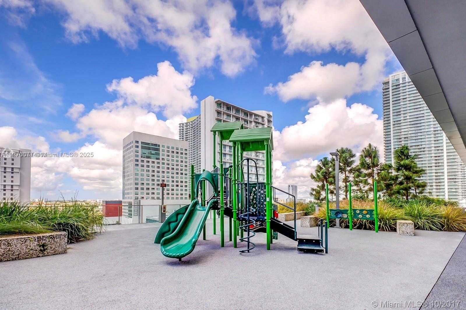 Small Image of 88 SOUTH WEST 7TH ST #1205, Miami Number 43