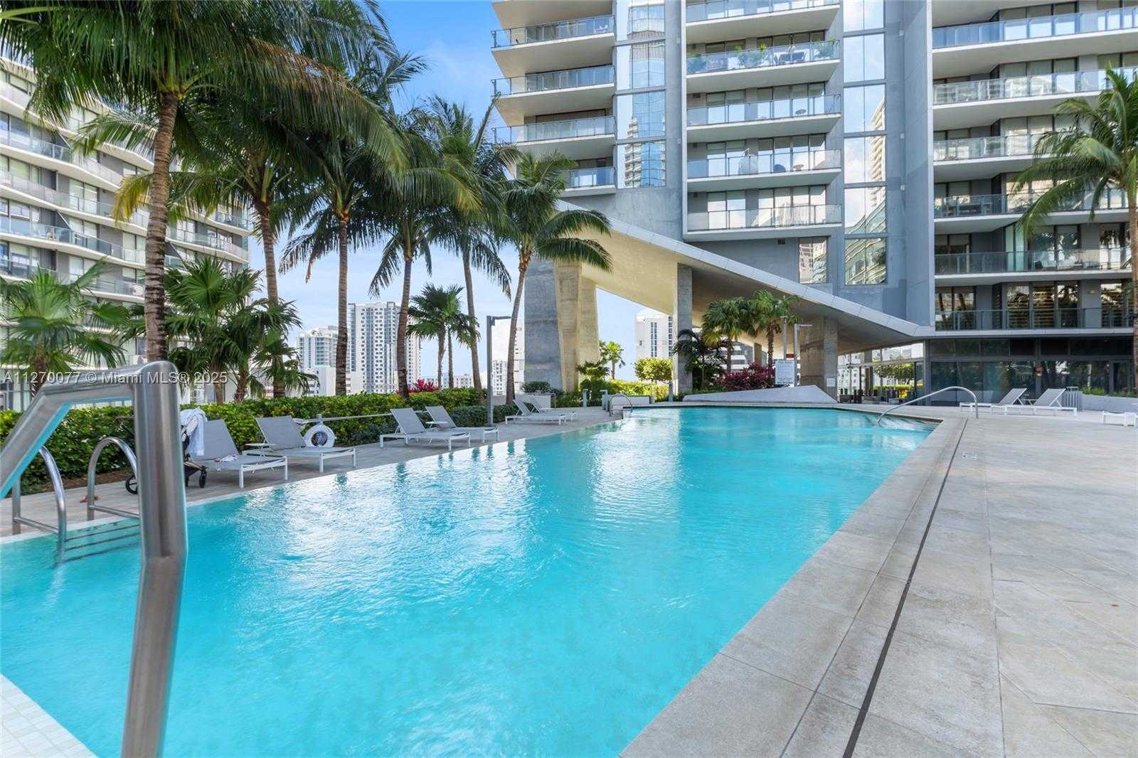 Small Image of 88 SOUTH WEST 7TH ST #1205, Miami Number 60