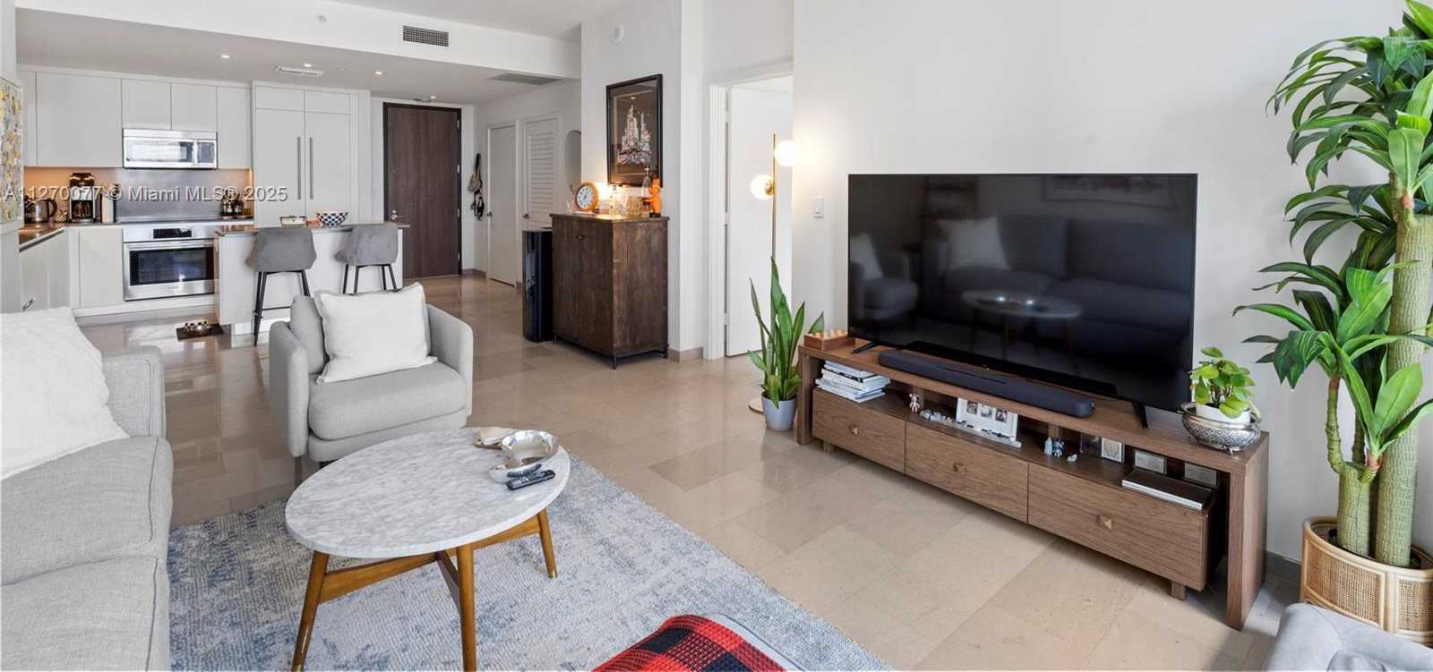 Small Image of 88 SOUTH WEST 7TH ST #1205, Miami Number 8