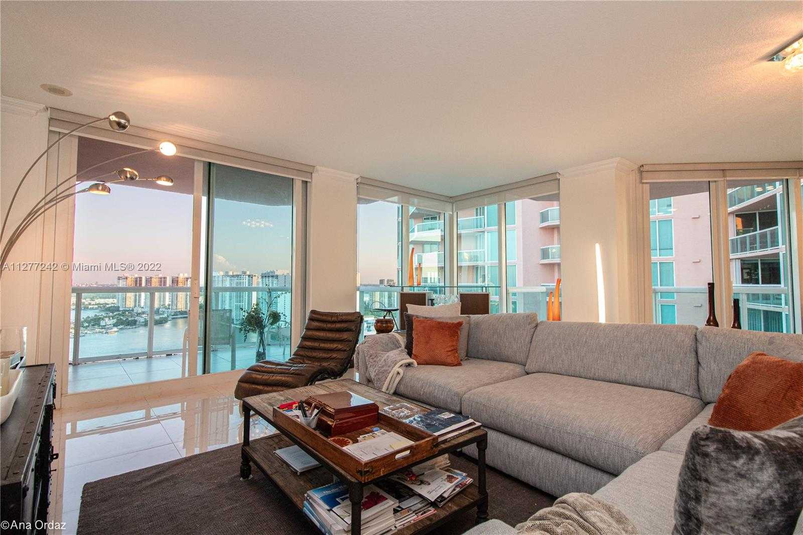 Small Image of 3370 NORTH EAST 190 ST #PH 2909, Aventura Number 4