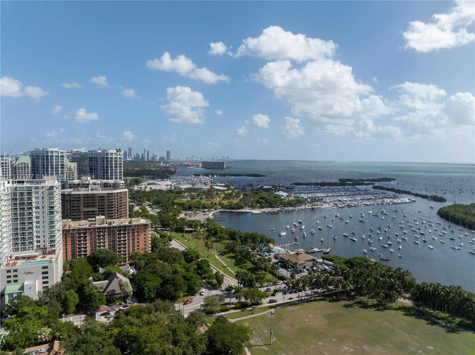 Small Image of 2951 SOUTH BAYSHORE DR #717, Miami Number 14