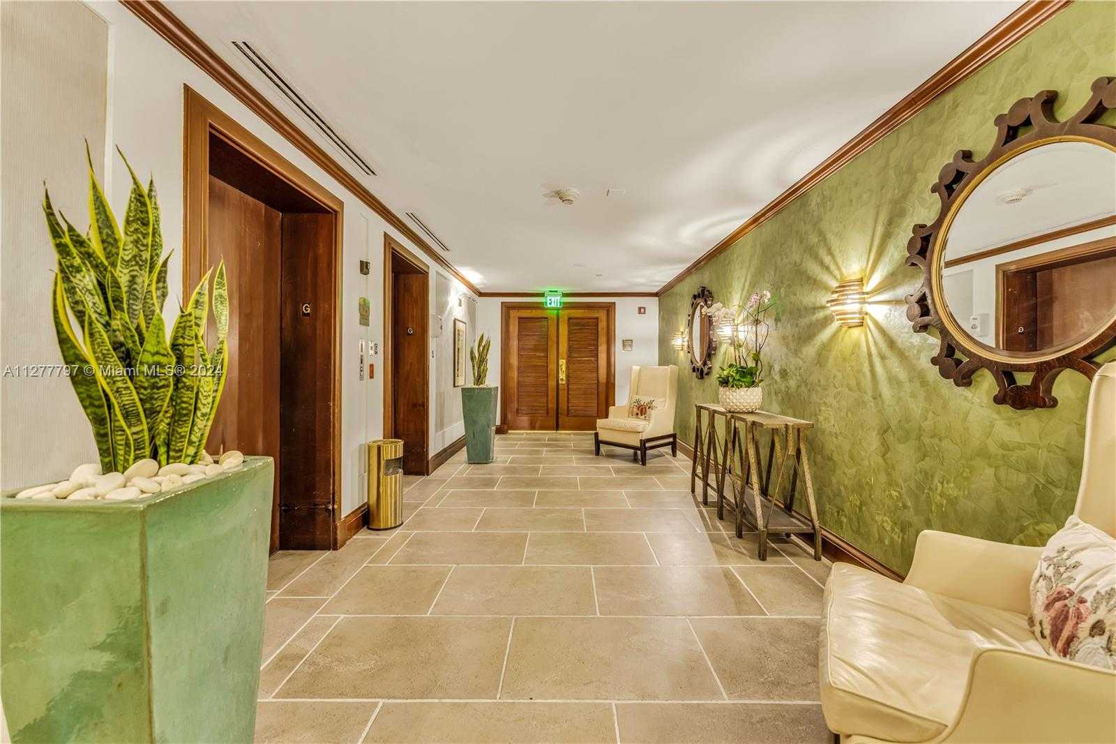 Small Image of 2951 SOUTH BAYSHORE DR #717, Miami Number 2