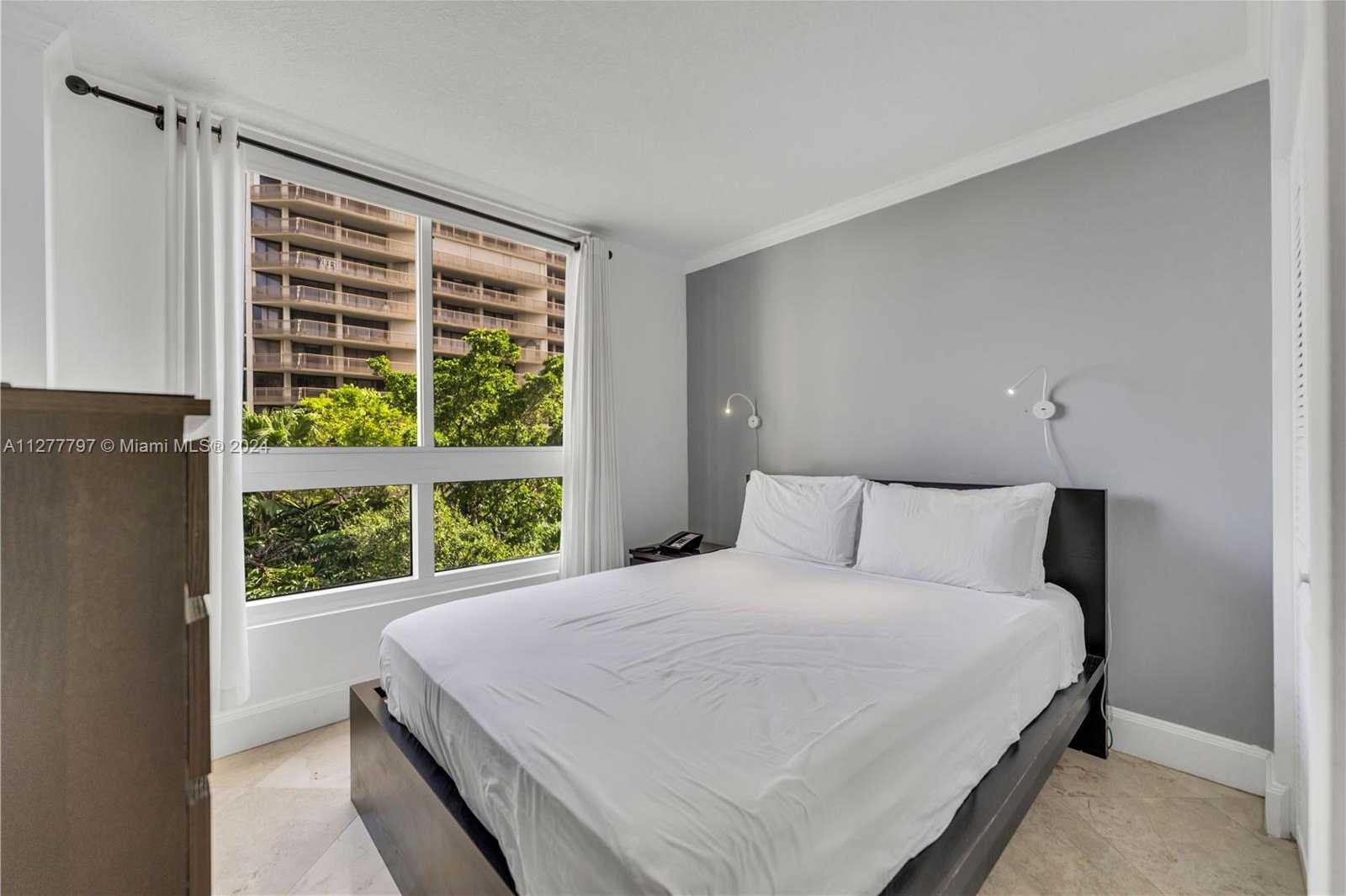 Small Image of 2951 SOUTH BAYSHORE DR #717, Miami Number 24