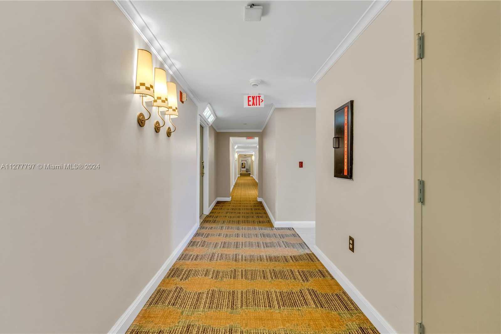 Small Image of 2951 SOUTH BAYSHORE DR #717, Miami Number 26