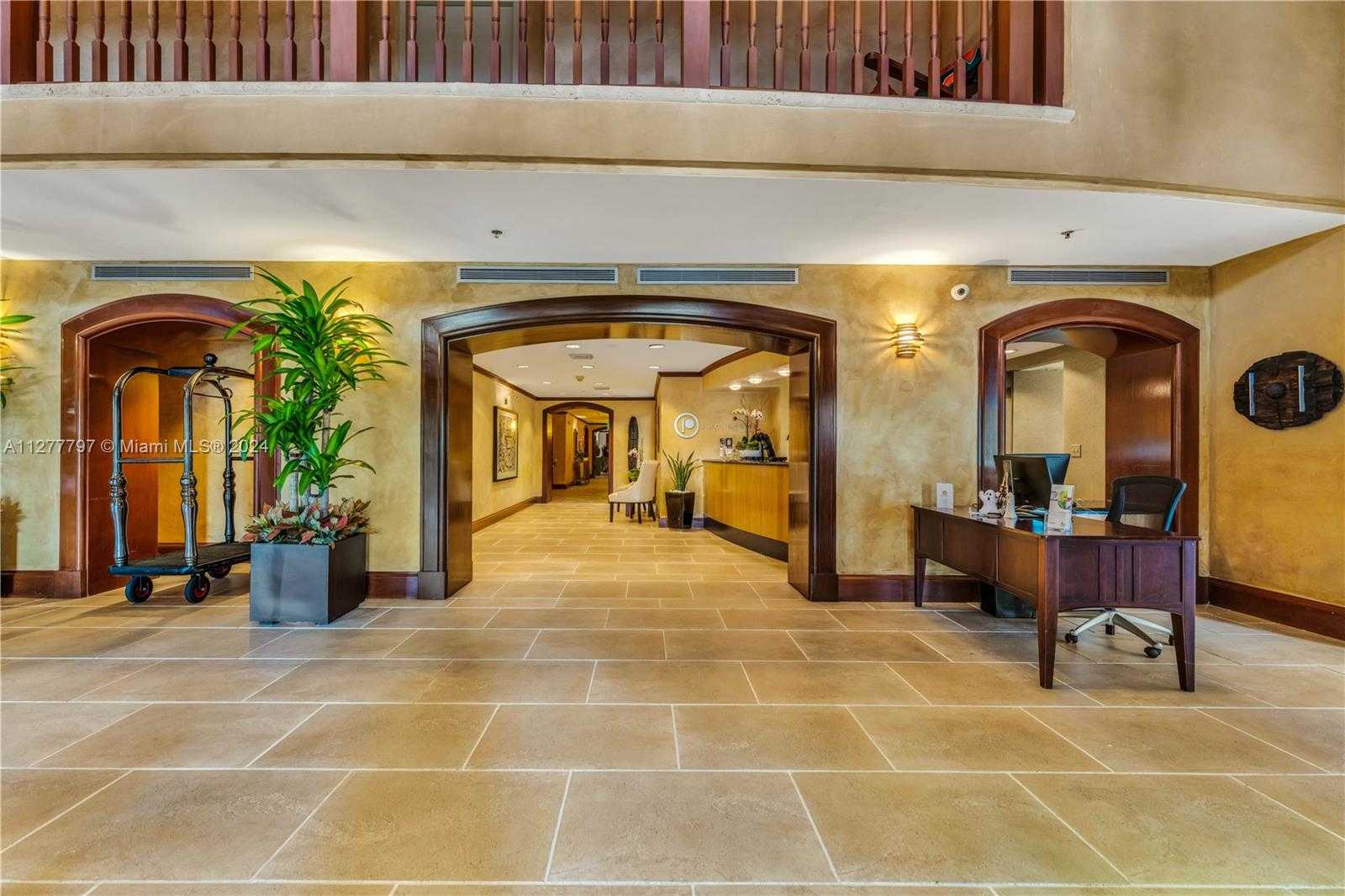 Small Image of 2951 SOUTH BAYSHORE DR #717, Miami Number 4