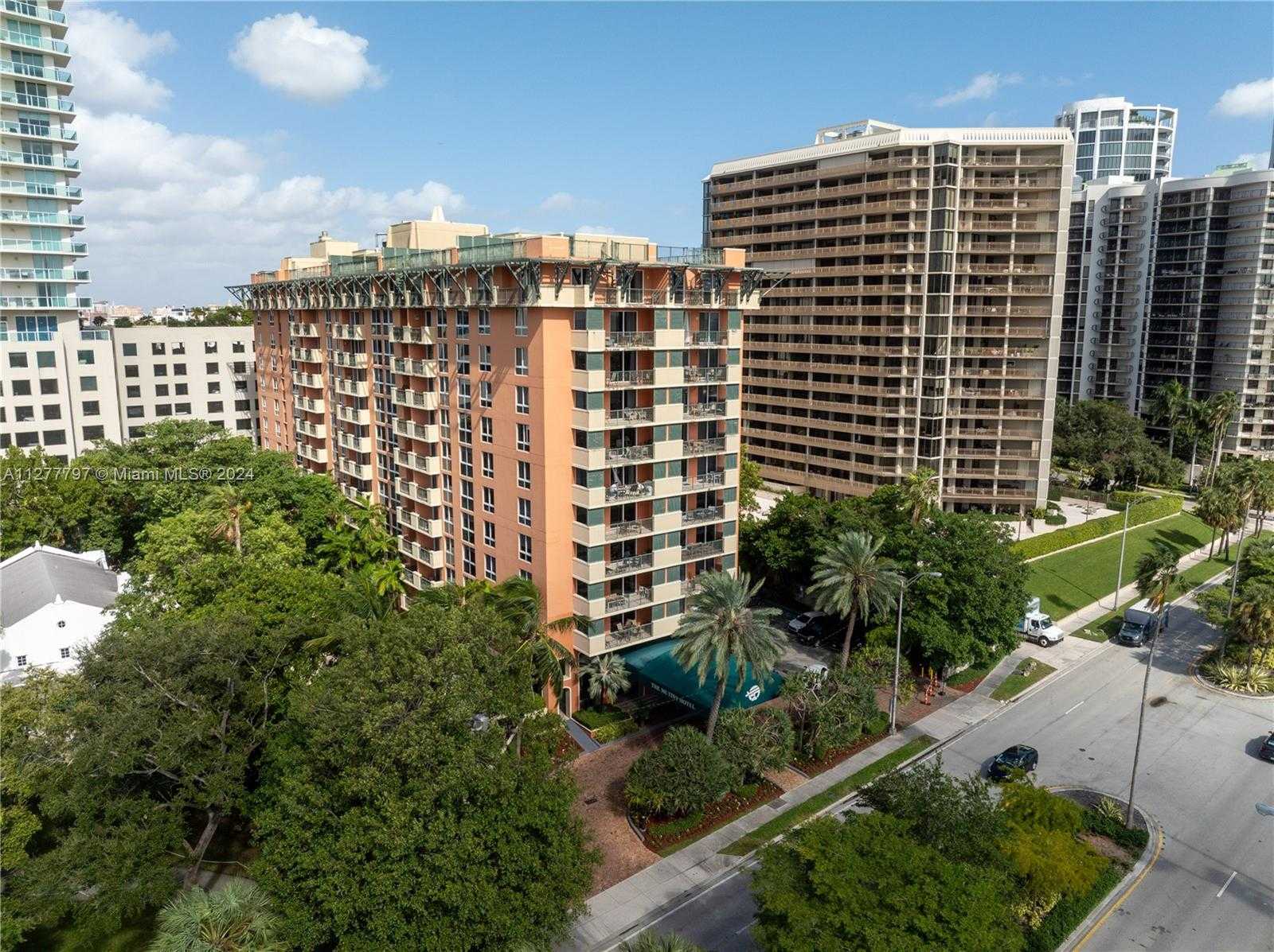 Small Image of 2951 SOUTH BAYSHORE DR #717, Miami Number 8