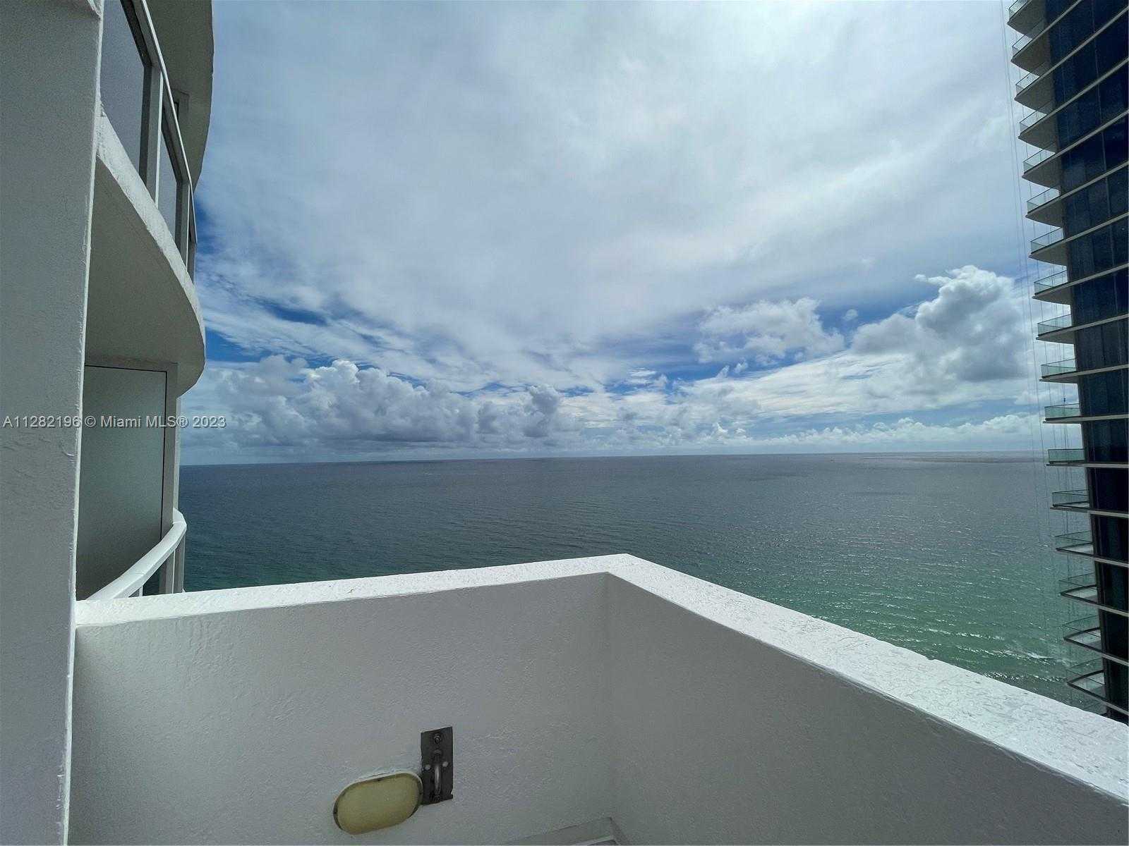 Small Image of 18001 COLLINS AVE #2912+Terrace, Sunny Isles Beach Number 6