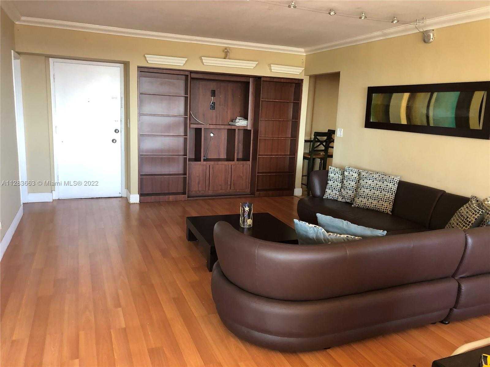 Small Image of 5005 COLLINS AVE #1202, Miami Beach Number 6