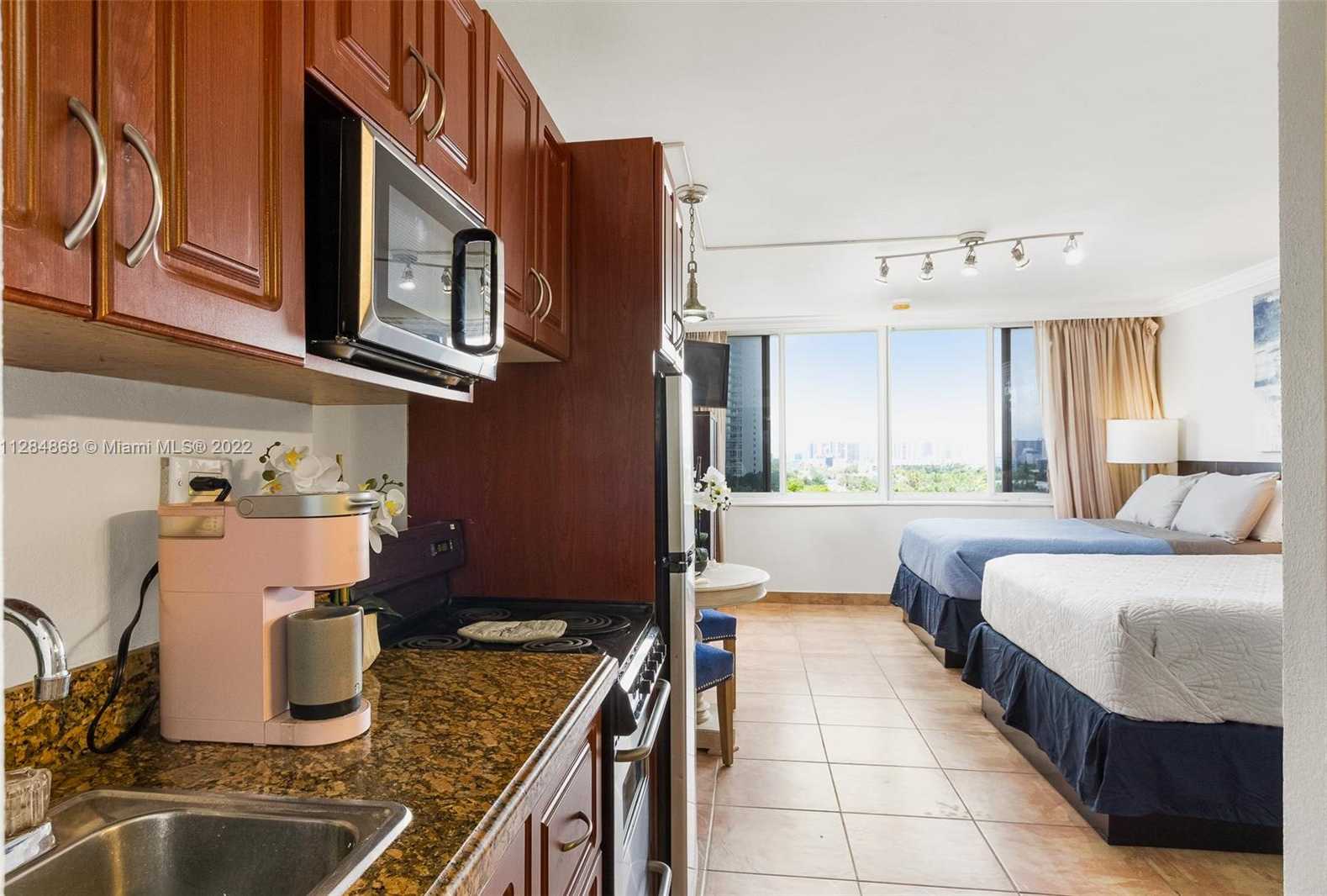 Small Image of 19201 COLLINS AVE #641, Sunny Isles Beach Number 12