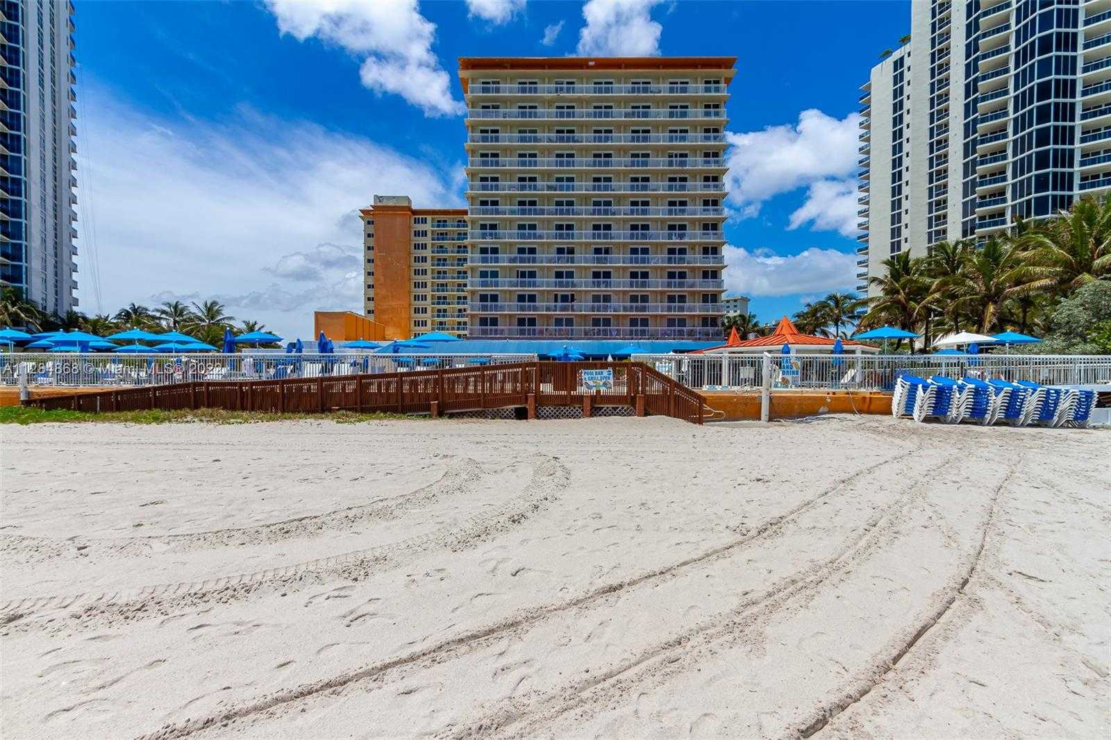 Small Image of 19201 COLLINS AVE #641, Sunny Isles Beach Number 34