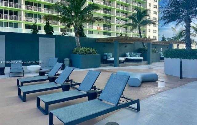 Small Image of 1750 NORTH BAYSHORE DR #5215, Miami Number 13