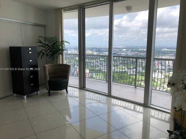 Small Image of 1750 NORTH BAYSHORE DR #5215, Miami Number 2