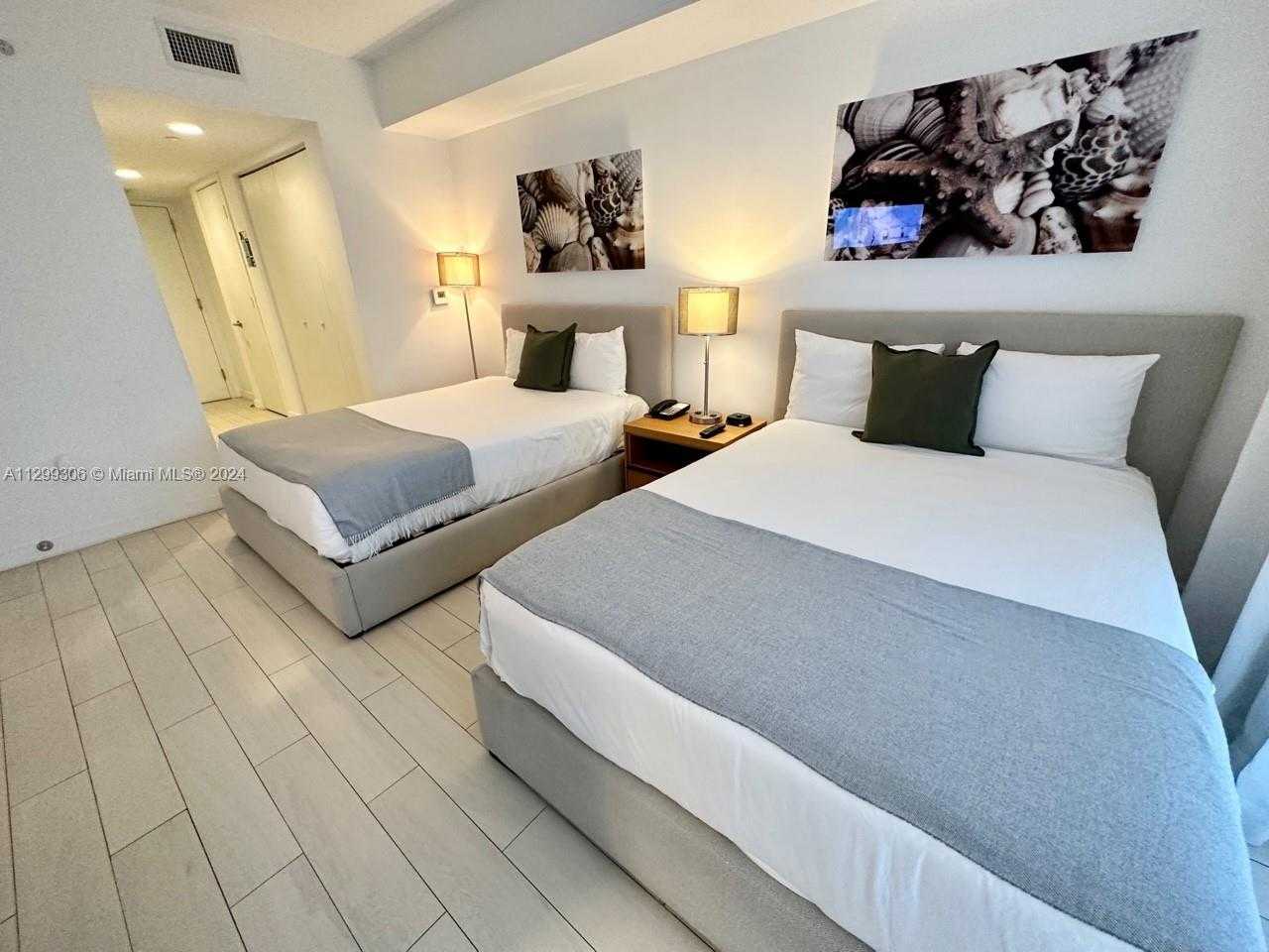 Small Image of 2602 Hallandale Beach Blvd, Hallandale Beach, FL 33009, USA Number 39