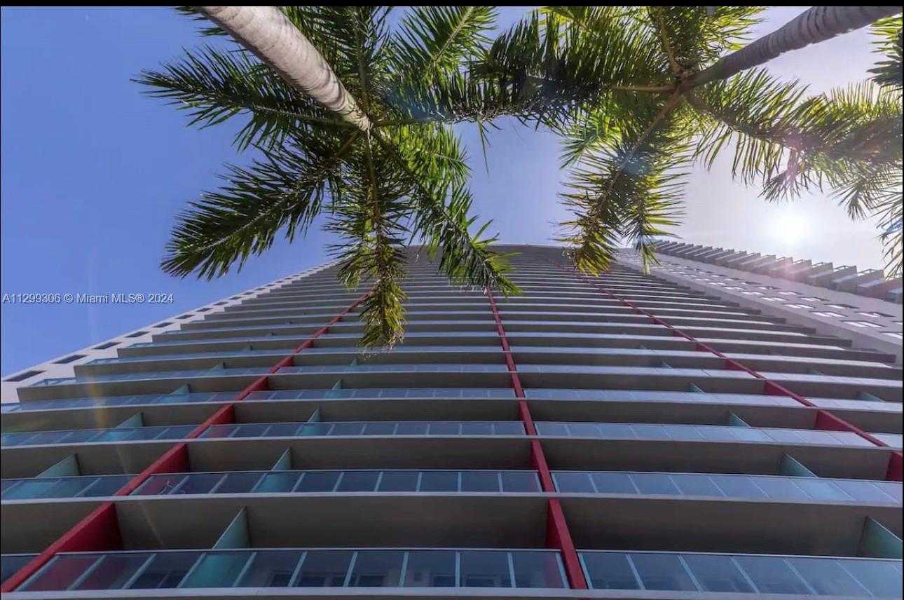 Small Image of 2602 Hallandale Beach Blvd, Hallandale Beach, FL 33009, USA Number 46