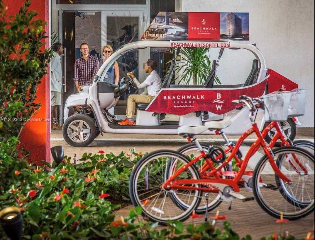 Small Image of 2602 Hallandale Beach Blvd, Hallandale Beach, FL 33009, USA Number 52