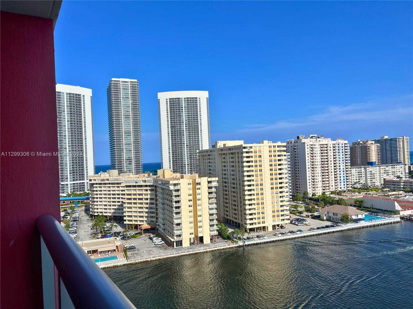 Small Image of 2602 Hallandale Beach Blvd, Hallandale Beach, FL 33009, USA Number 56