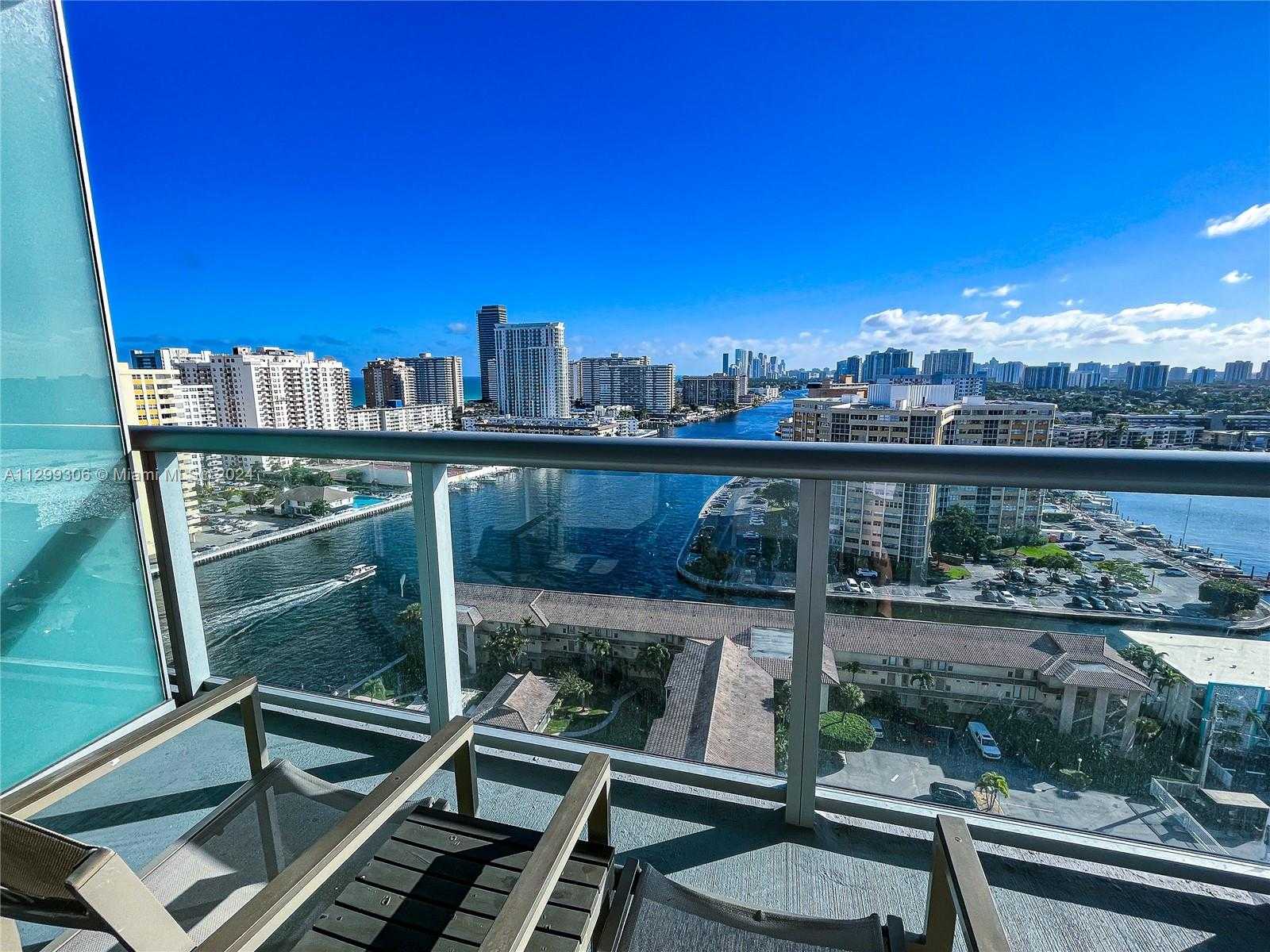 Small Image of 2602 Hallandale Beach Blvd, Hallandale Beach, FL 33009, USA Number 59
