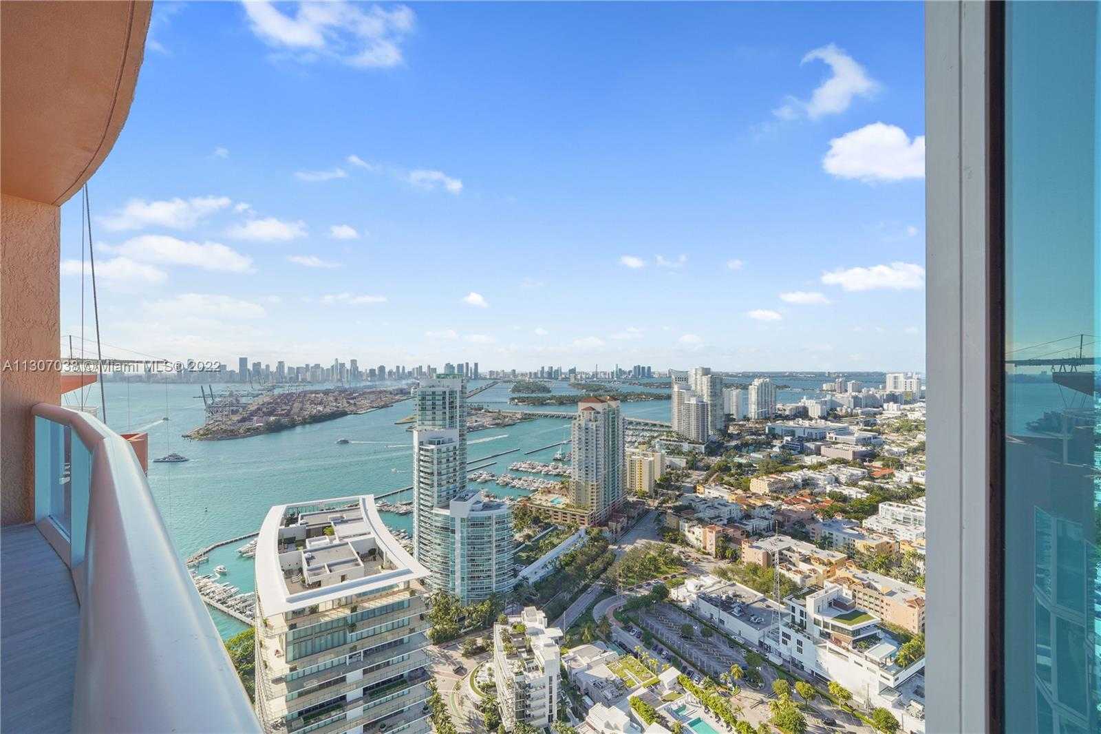 Small Image of 300 SOUTH POINTE DR #4306, Miami Beach Number 28