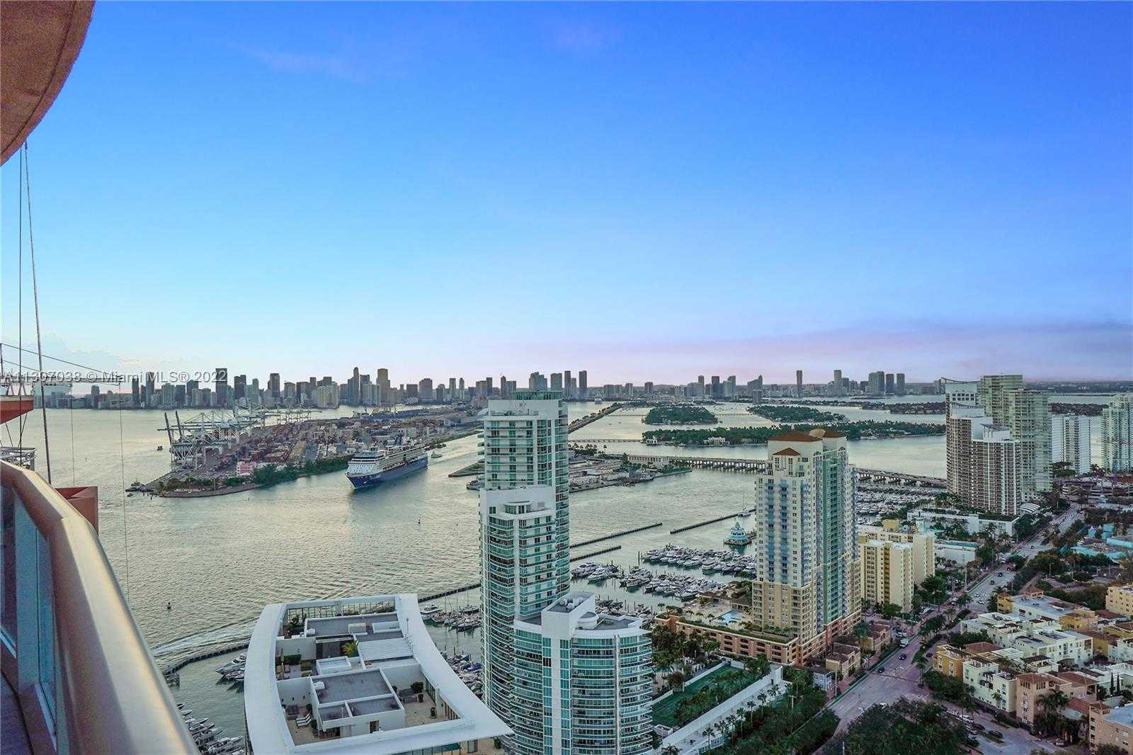 Small Image of 300 SOUTH POINTE DR #4306, Miami Beach Number 65