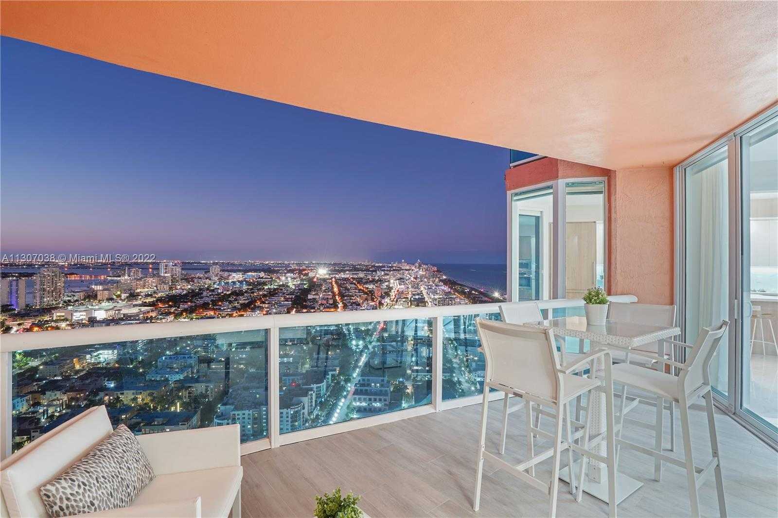 Small Image of 300 SOUTH POINTE DR #4306, Miami Beach Number 74