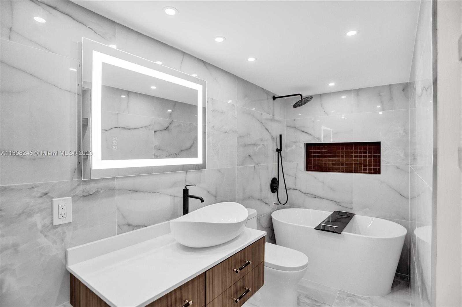 Small Image of 2030 SOUTH OCEAN DR #718, Hallandale Beach Number 10