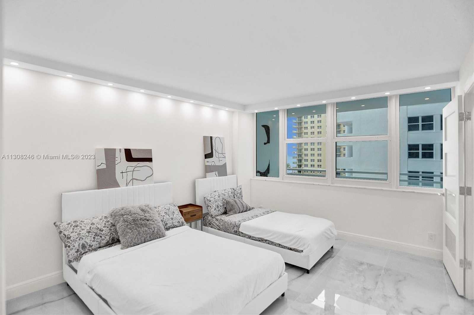 Small Image of 2030 SOUTH OCEAN DR #718, Hallandale Beach Number 13