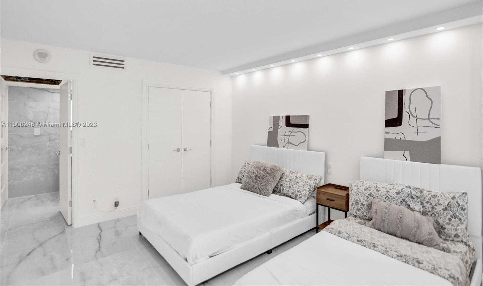 Small Image of 2030 SOUTH OCEAN DR #718, Hallandale Beach Number 14