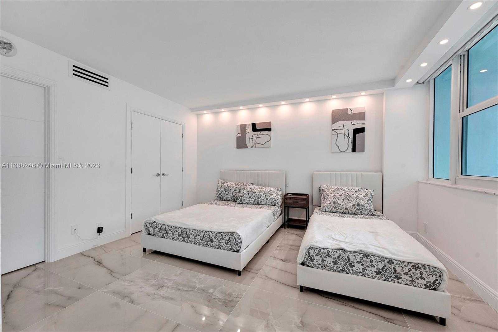 Small Image of 2030 SOUTH OCEAN DR #718, Hallandale Beach Number 18