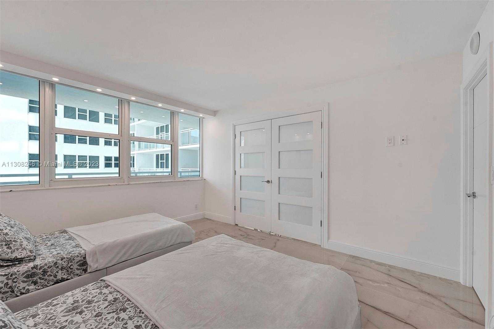Small Image of 2030 SOUTH OCEAN DR #718, Hallandale Beach Number 21
