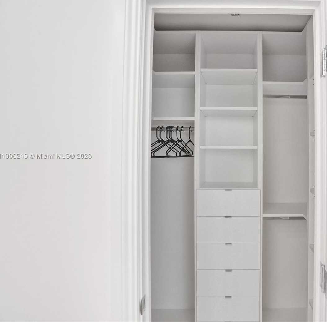 Small Image of 2030 SOUTH OCEAN DR #718, Hallandale Beach Number 42