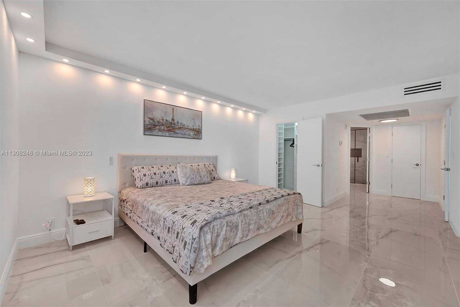 Small Image of 2030 SOUTH OCEAN DR #718, Hallandale Beach Number 43