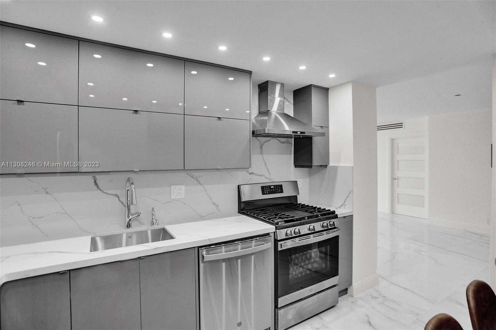 Small Image of 2030 SOUTH OCEAN DR #718, Hallandale Beach Number 7