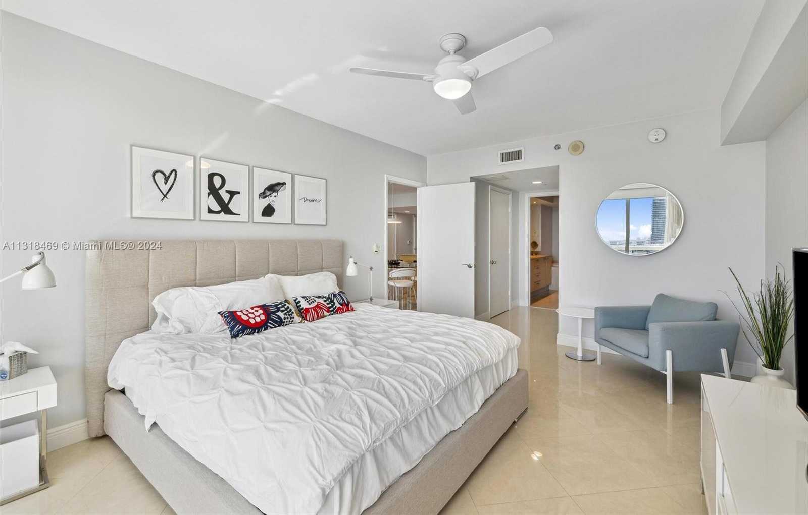 Small Image of 1830 SOUTH OCEAN DR #2703, Hallandale Beach Number 12