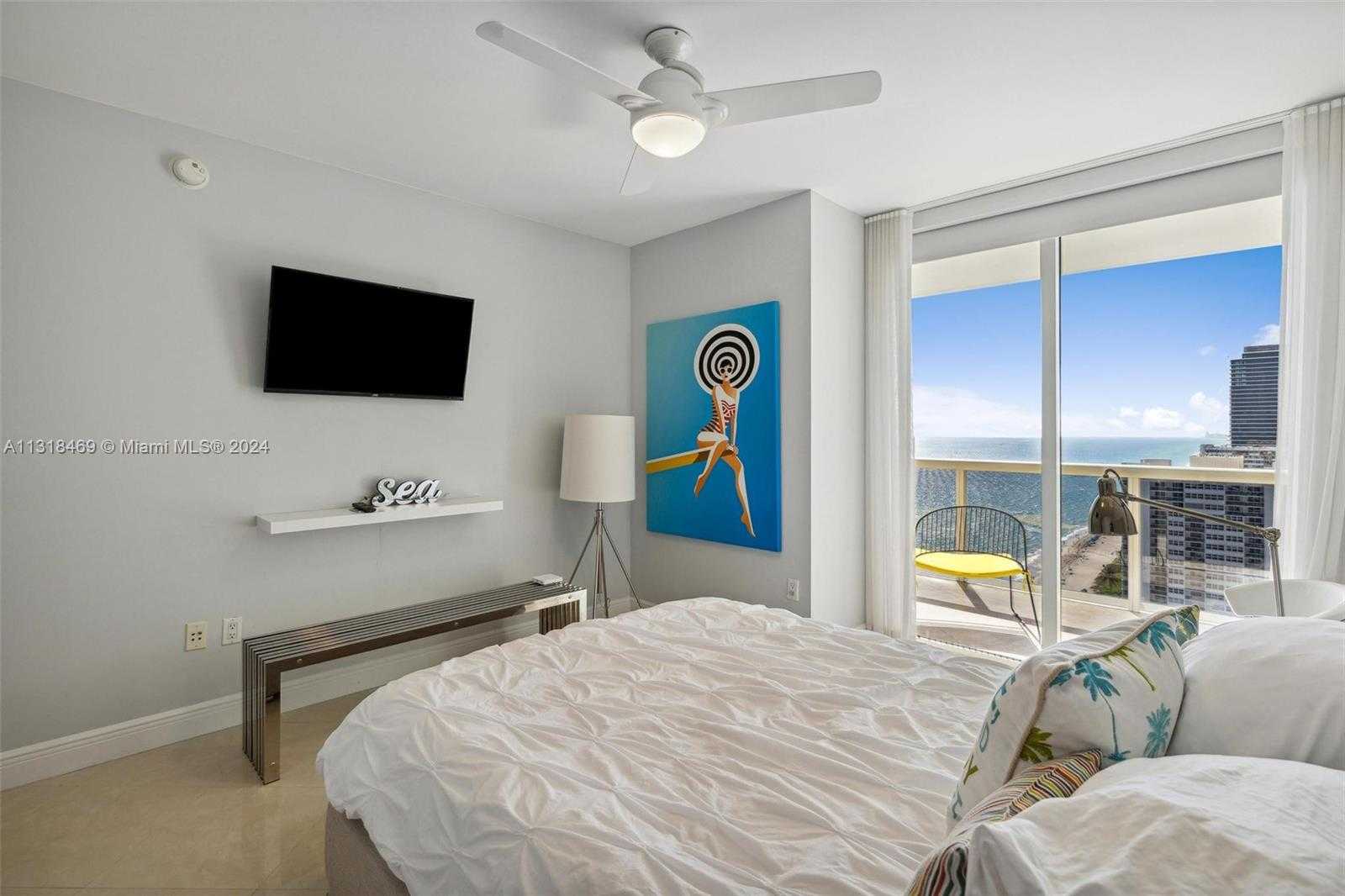 Small Image of 1830 SOUTH OCEAN DR #2703, Hallandale Beach Number 19
