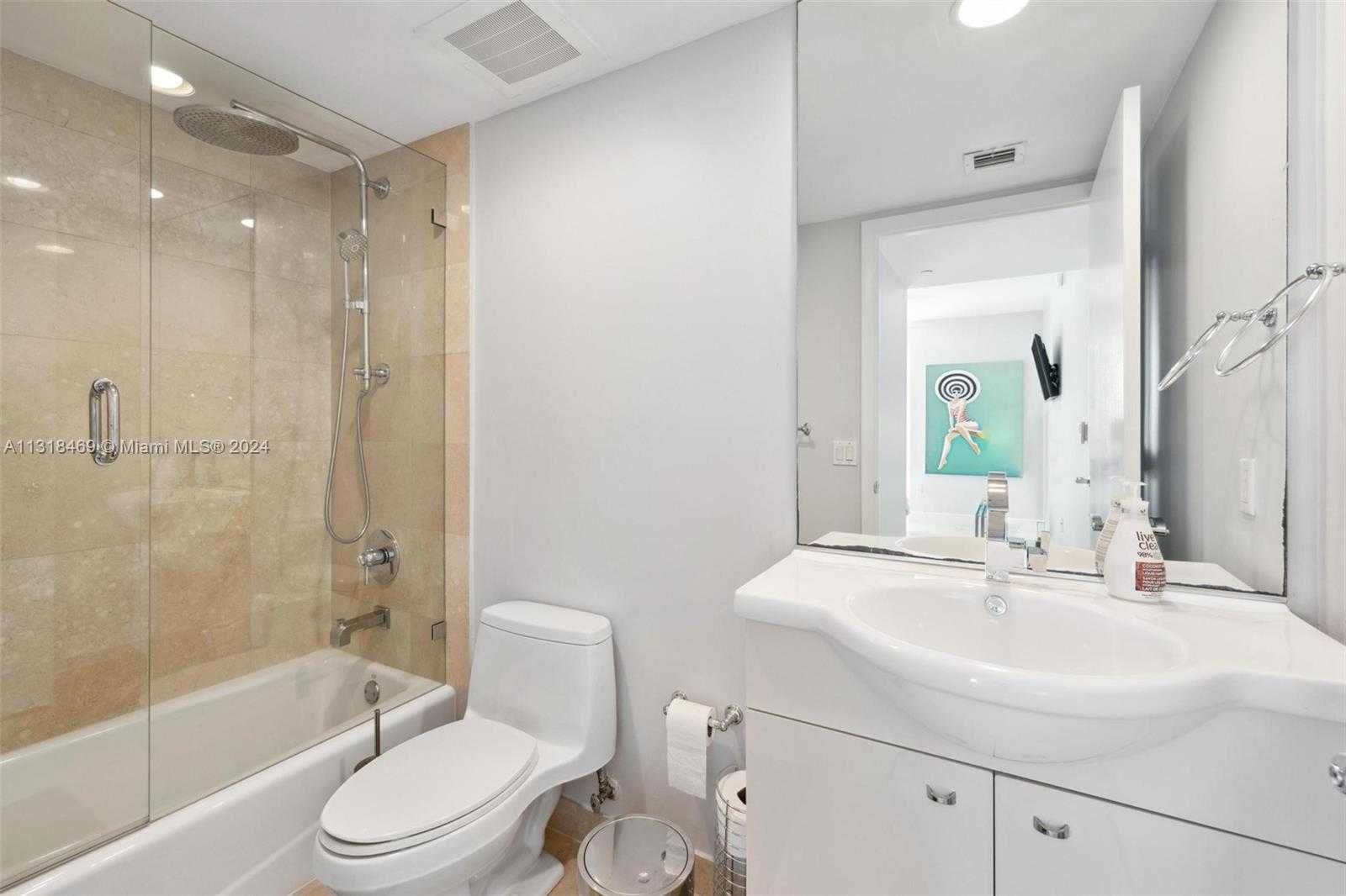 Small Image of 1830 SOUTH OCEAN DR #2703, Hallandale Beach Number 20