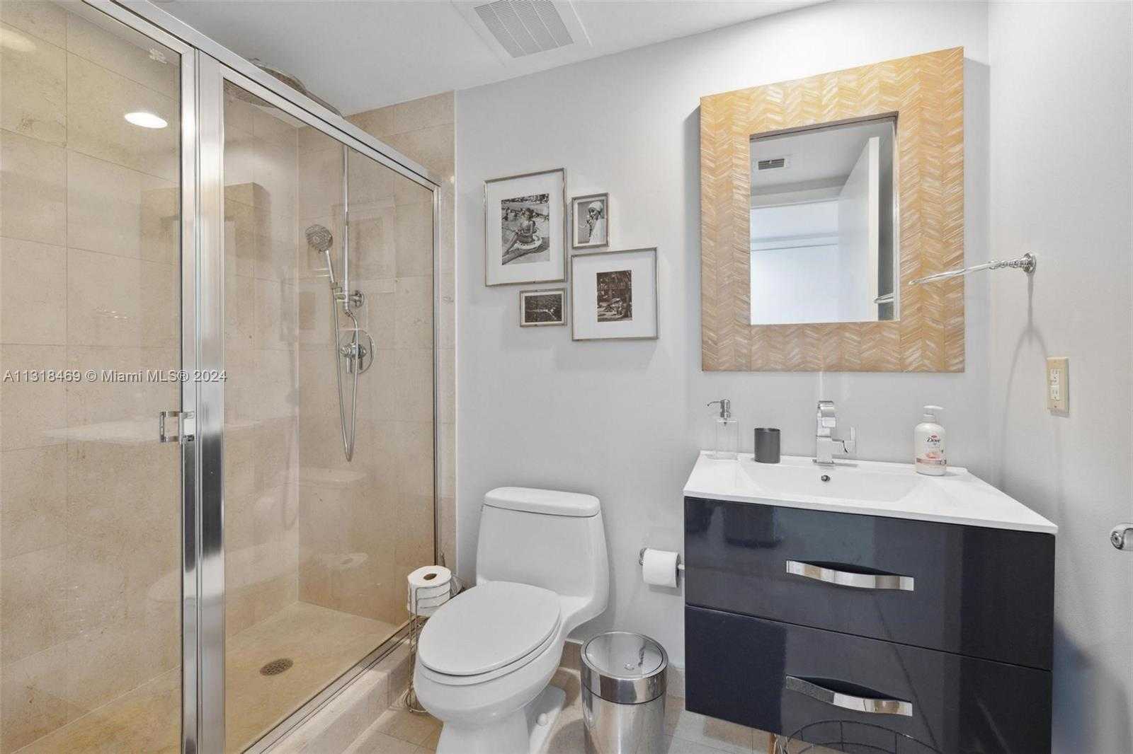 Small Image of 1830 SOUTH OCEAN DR #2703, Hallandale Beach Number 23