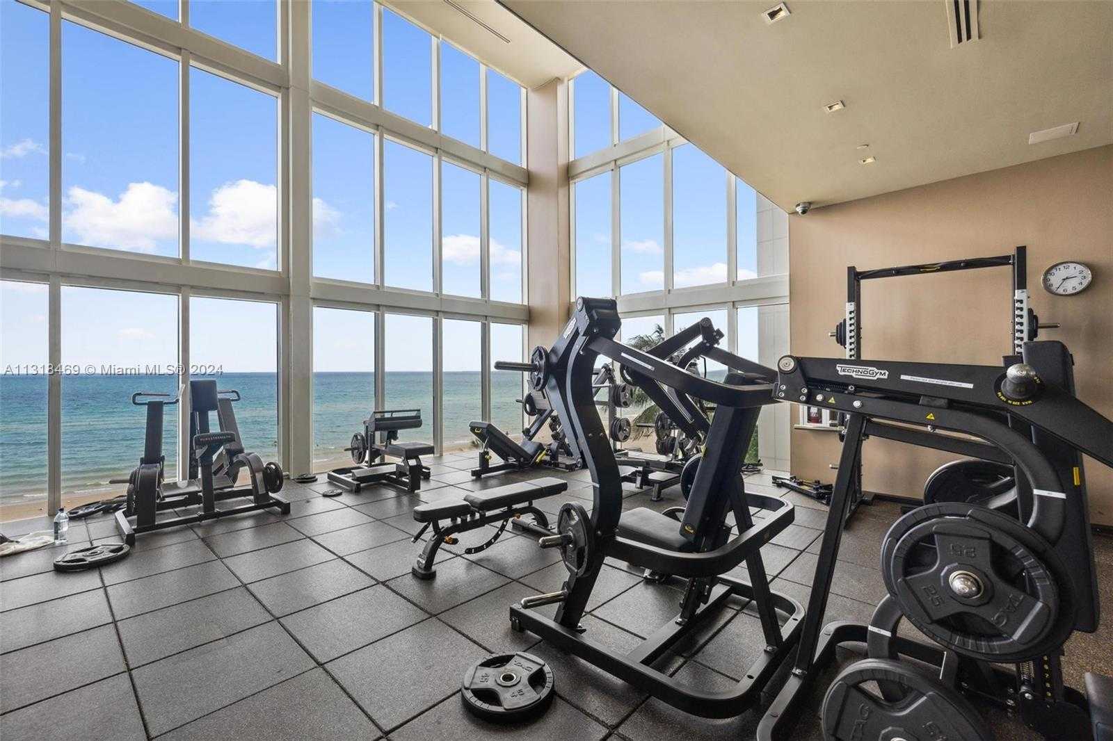Small Image of 1830 SOUTH OCEAN DR #2703, Hallandale Beach Number 33